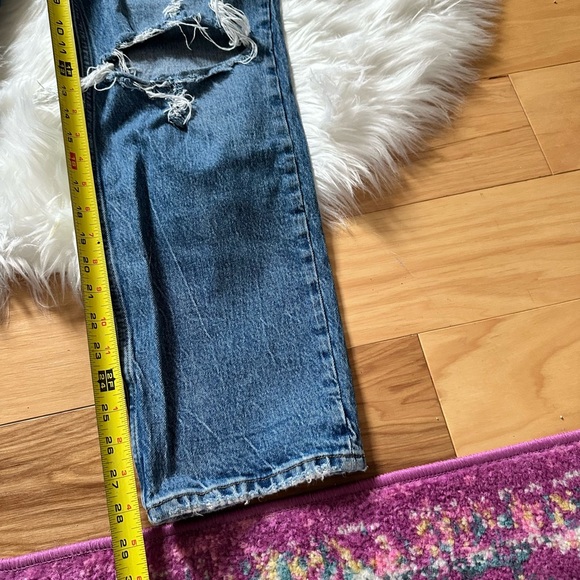 Abercrombie & Fitch The 90’s Straight Ultra High Rise Distressed Jeans Size 30 - Picture 7 of 8